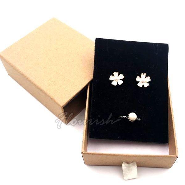 Middle Kraft Paper Jewelry Boxes Cardboard / Paperboard Gift Box Multiple Color