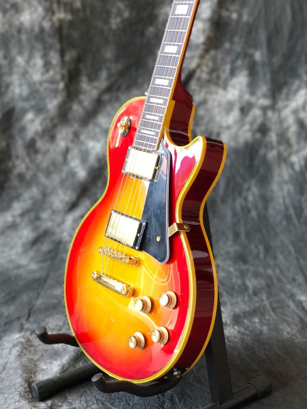Custom Sunburst color electric guitar Custom LP 60 guitar