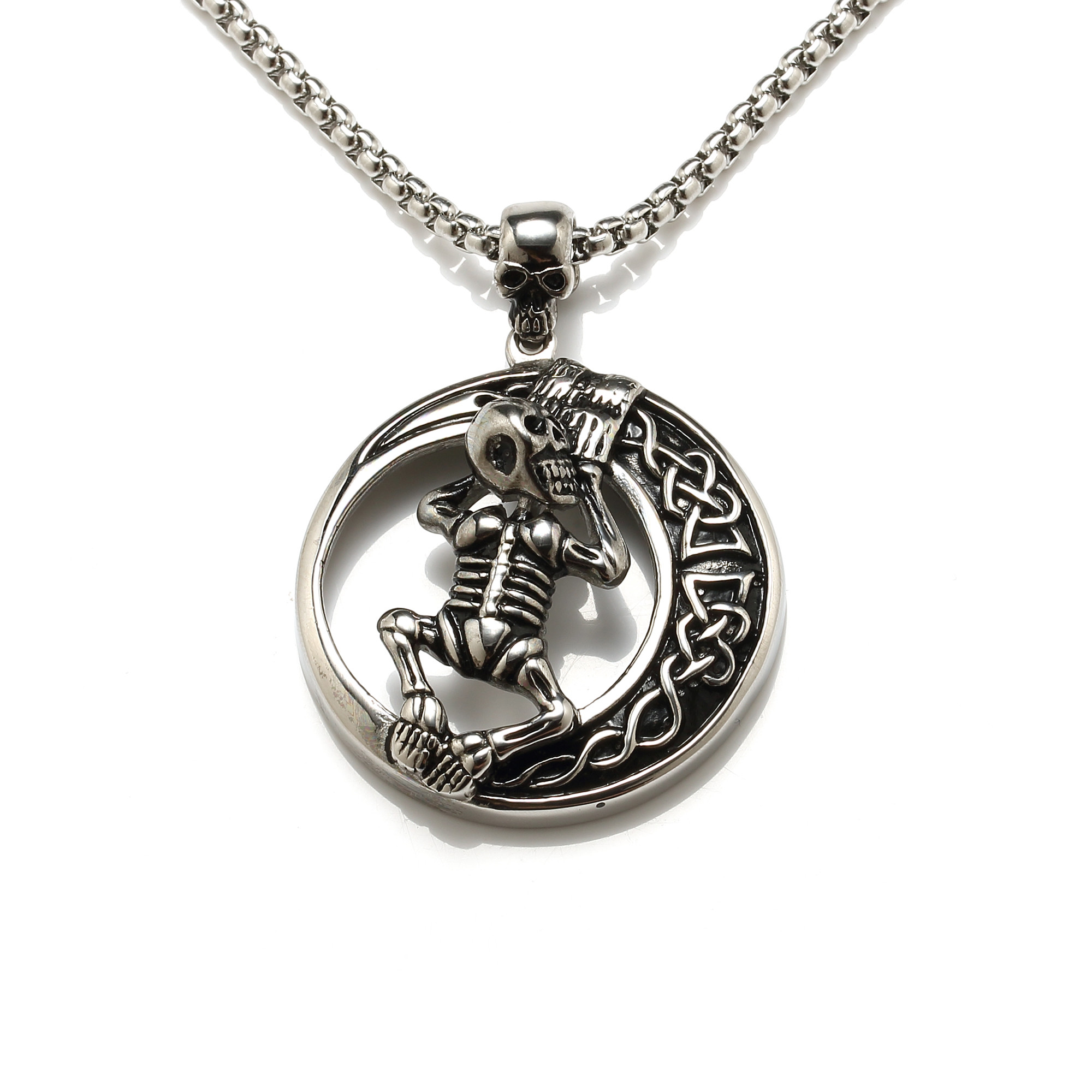 Fashion Jewelry Long Chain Round Skull Shape Stainless Steel Necklace