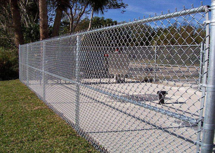 4.0mm Hot Dip 6FT Height Diamond Chain Link Fence For Highway Fencing