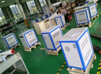 Hot selling grandglow photovoltaic grid connected three-phase inverter 10kW output 220V pure sine wave high efficiency
