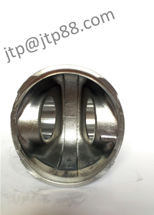 Automobile Engine Parts Cast Aluminum Pistons For Komatsu 6735-31-2110