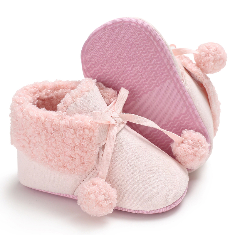 Quick shipping Warm plush cotton fluff ball 0-18 months ankle baby booties