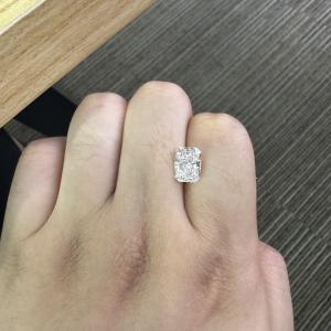 Quality 3.07ct Lab Grown Diamonds Radiant Cut F VS1 2EX N IGI OEM ODM wholesale