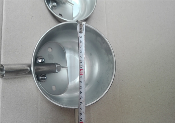 Gray Color Cow / Pig Water Bowl Different Size SS304 Materials High Strength
