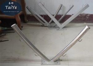 Quality Round Tube Barbed Wire Fence Post V Razor Wire Brackets With 4 Strands wholesale