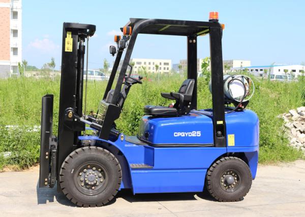 Nissan Engine LPG Gasoline Propane Powered Forklift for 2.5 Ton Material