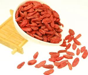Quality Ningxia goji berries 100% natural wolfberry BCS Certificated Organic Goji Berries From Ningxia Manufacturer wholesale
