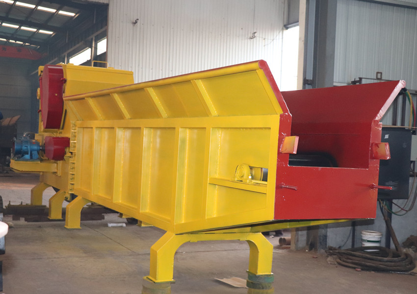 SH800-500 Mobile Diesel Engine Wood Chipper, Energy-saving Wood Chip Crusher