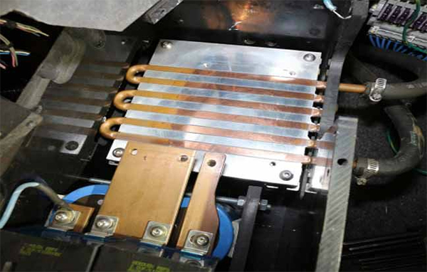 Multiple Profile Aluminum Cold Plate 400W Epoxy Gluing With Copper Pipe