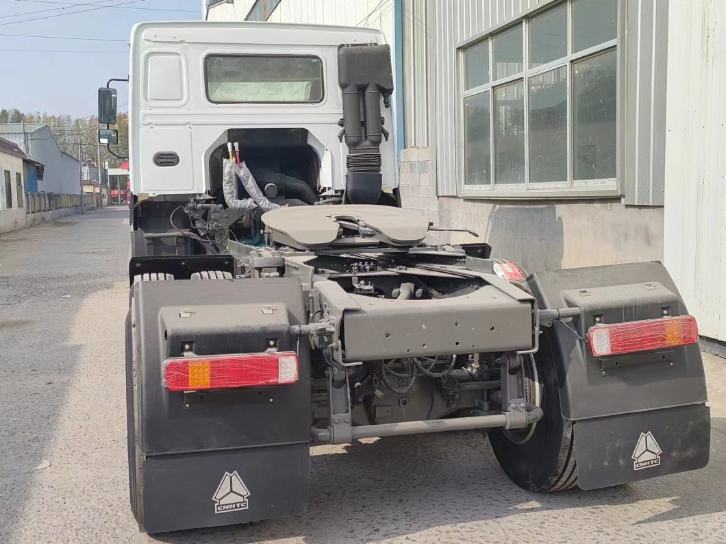 Excellent Performance HOWO 6*4 Tractor Truck 6*4 10wheels in Hot Sales