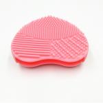 Heart Shape Silicone Makeup Brush Cleaner 82*74*30mm Custom Silicone Products