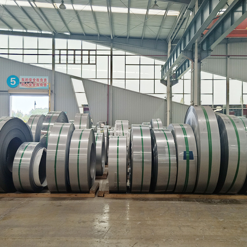 Cold/Hot Rolled Stainless Steel Strips 0.01mm 3.0mm Thickness Technology