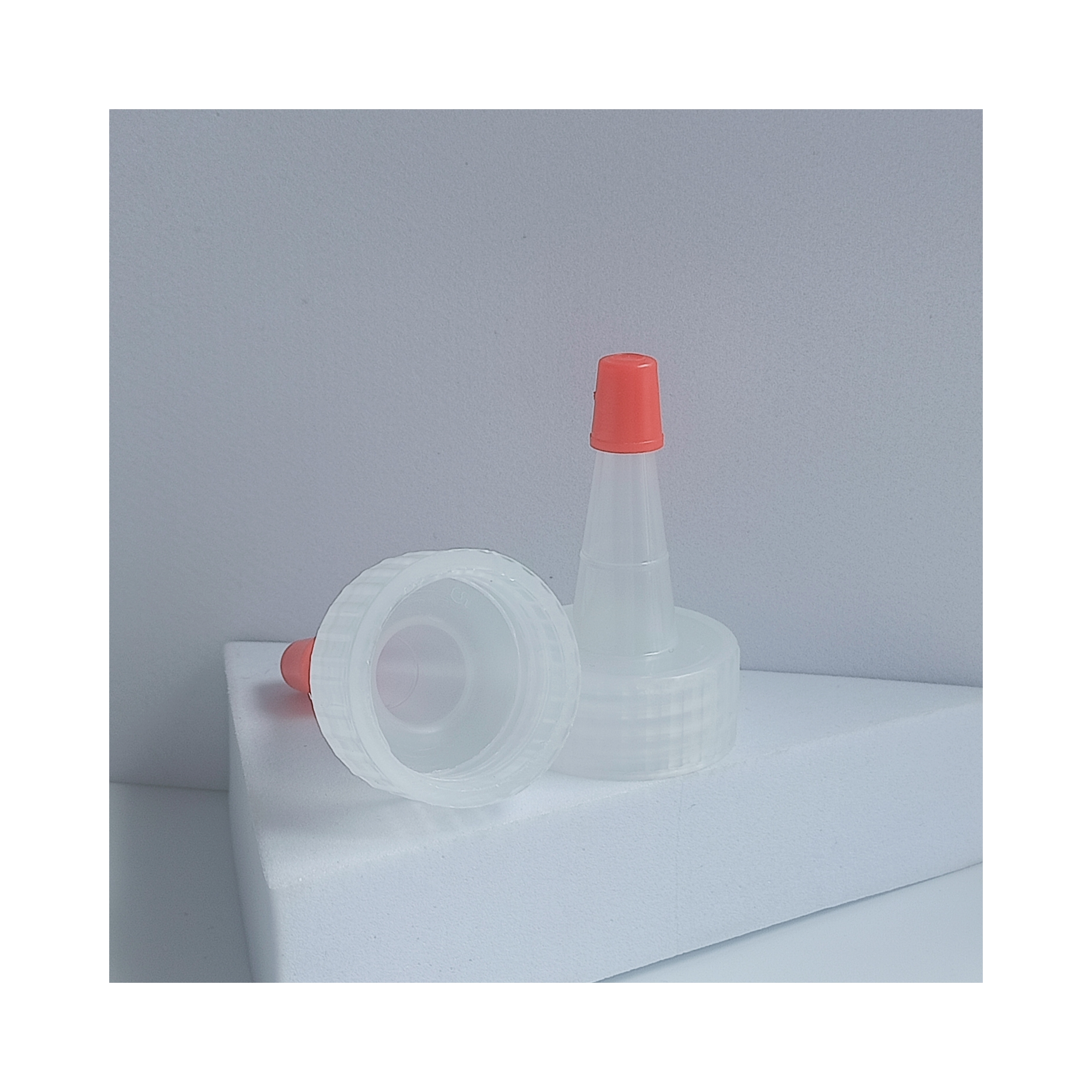 Customized Color 22mm 24mm 28mm Long Nozzle Spout Cap Plastic Twist Cap Top Twisted Cap