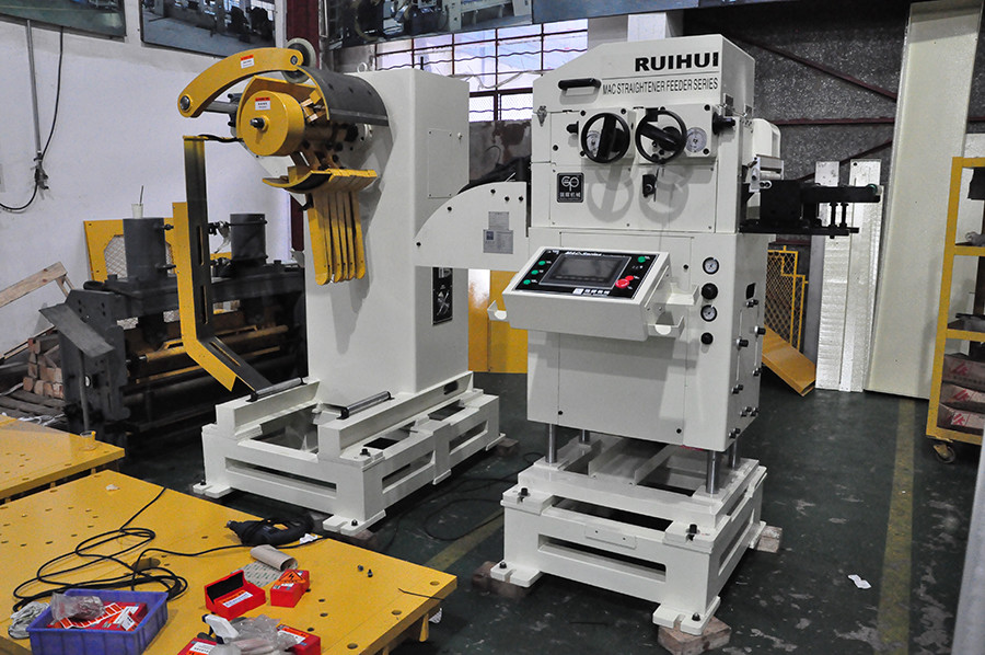 Punching Machine Coil Feeding Line Sheet Metal Flattening Decoiler Feeder Machine