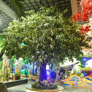 Quality Anti UV Artificial Banyan Tree Large Outdoor Foliage Plant UV Resistant Or Fire Retardent Leaves wholesale