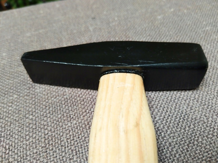 Forged carbon steel Machinist Hammer with wooden handle and black painted surface (XL-0106)