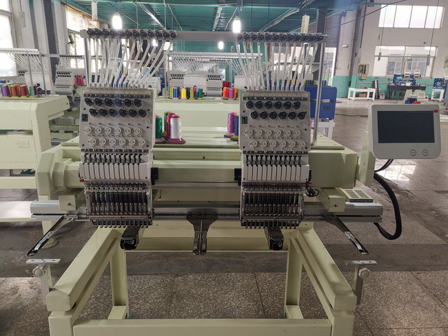 High Efficiency Two Head Embroidery Machine With Dahao System