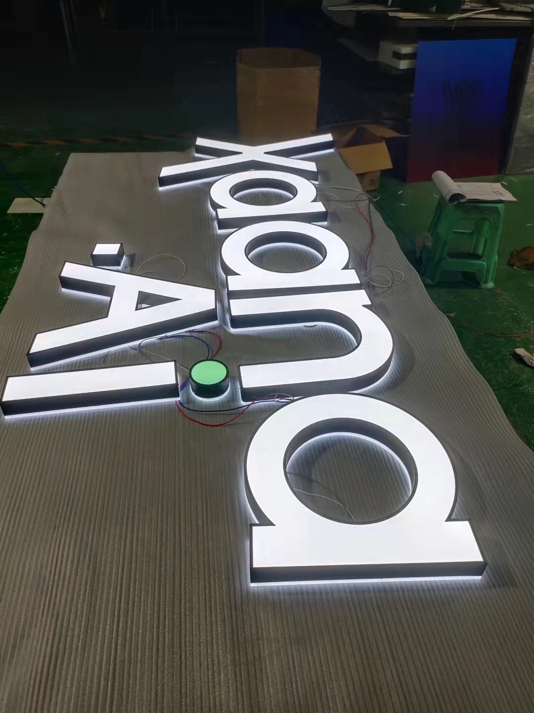 Custom Outdoor Building Signs Illuminated Lettre Rgb Led Frontlit And Backlit 3d Led Channel Letter Signs