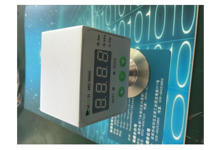 HPC-1000 Sanitary Pressure Switch and controller with 2 relays alarm output signal