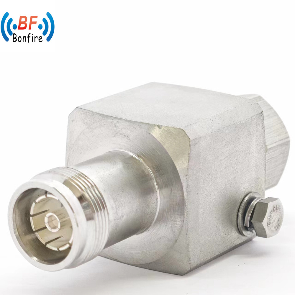 698-3800MHz 4.3-10 Surge Arrestor Coaxial Lightning Surge Arrestor Female to N Male Protection Protector to Protect Transceiver, Receiver