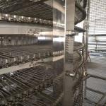 Double Towers Columns Drums Stainless Steel Belt Spiral Cooling Conveyor for