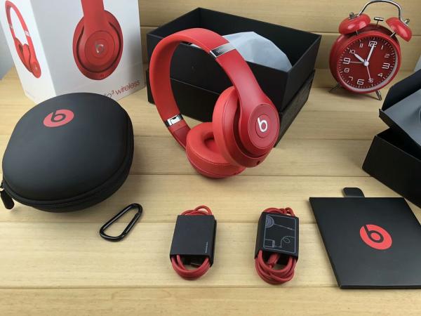 Beats by Dr. Dre Studio3 Wireless Over-Ear Headphones - Red from golden Rex