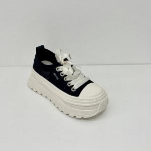 Quality Women fashion breathable sneakers with high top and silk lace up wholesale