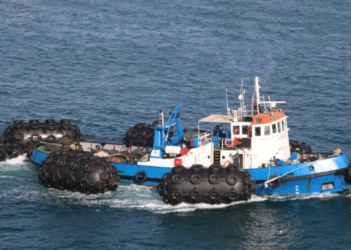ISO17357 1m Length Pneumatic 50Kpa Rubber Marine Fender