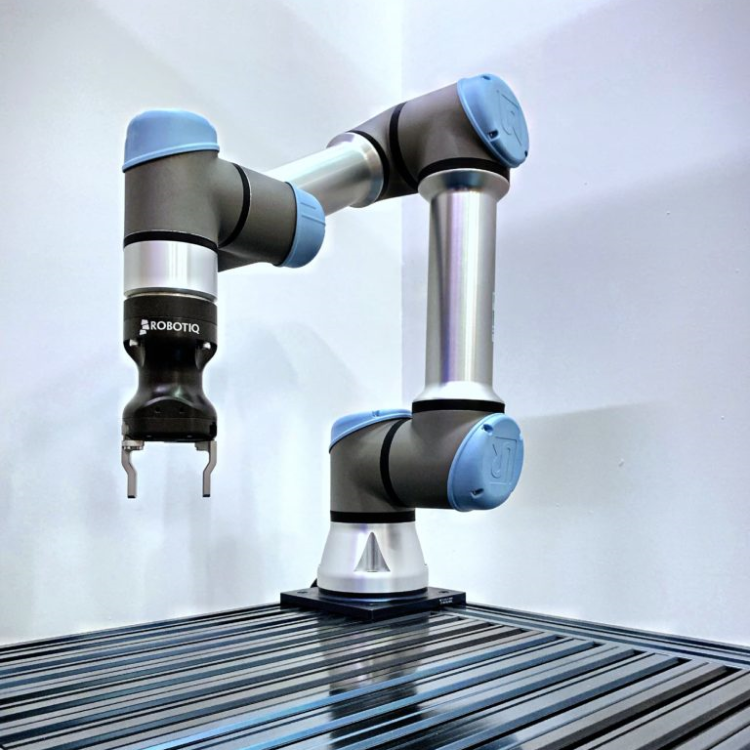 Industrial robot universal robotic arm 6 axis UR5e machinery & industry equipment with gripper pick and place machine