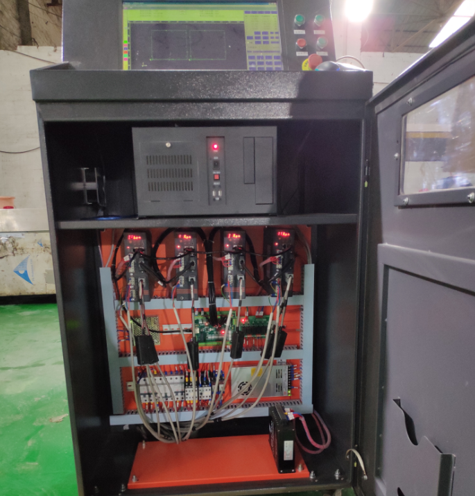 Bridge Style Automotive Waterjet Cutting Machine 50HZ / 60HZ CE Approved