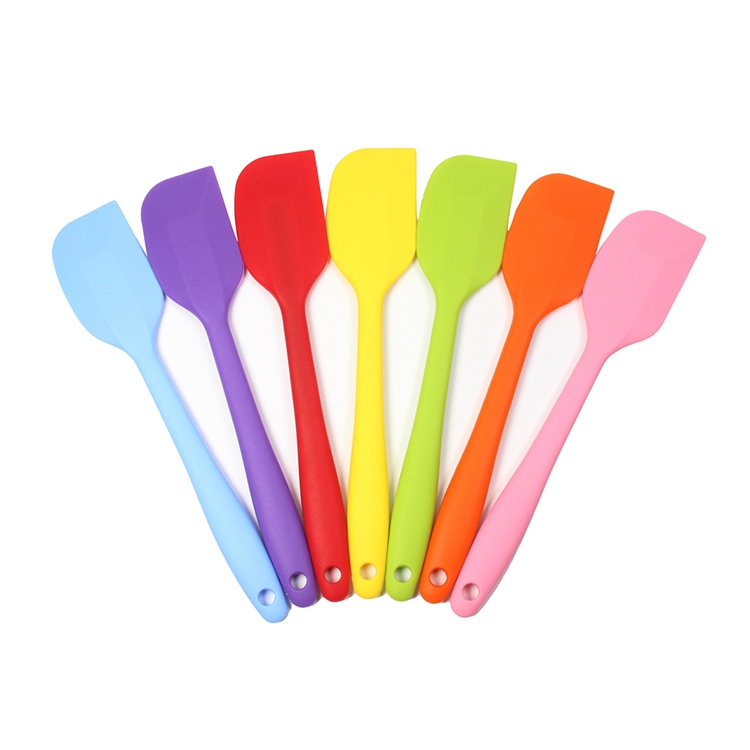 Alibaba Hot Selling Silicone Spatula Food Grade Silicone Spatula Silicone Kitchenware Reusable Cooking Tool
