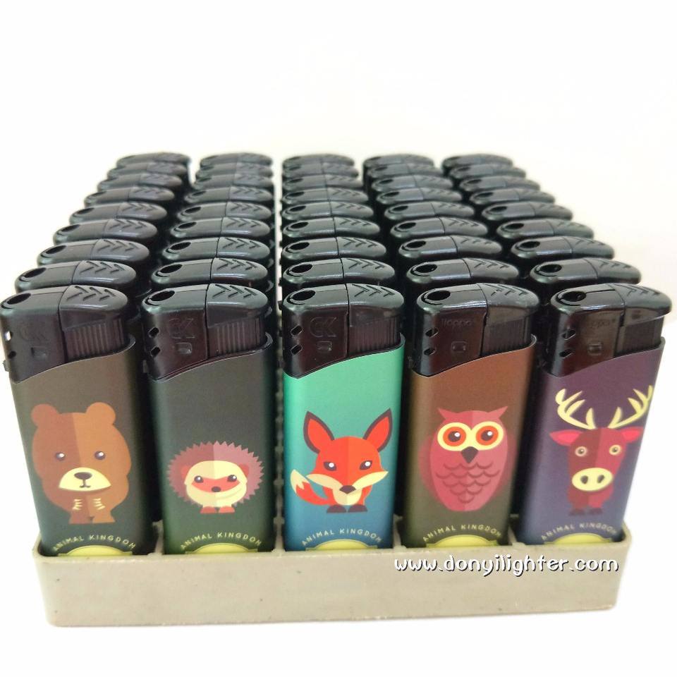 Promotional Dy-026 Cartoon Figure Label Camping Electronic Gas Lighter