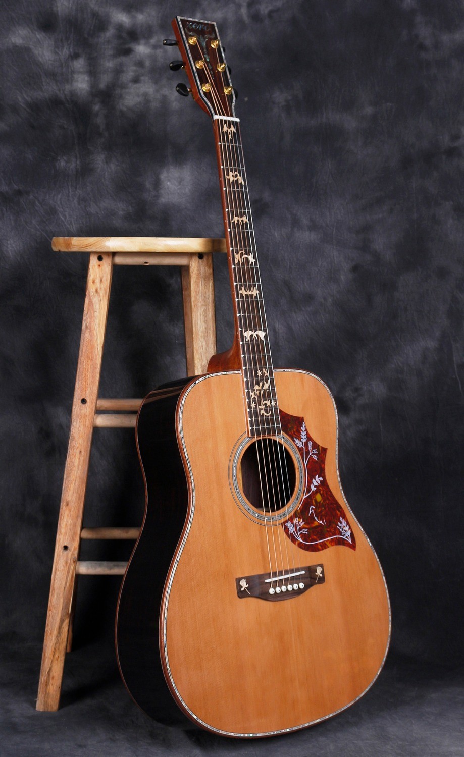 D style solid cedar wood acoustic guitar 41 inch rosewood and maple Flame back Guitar