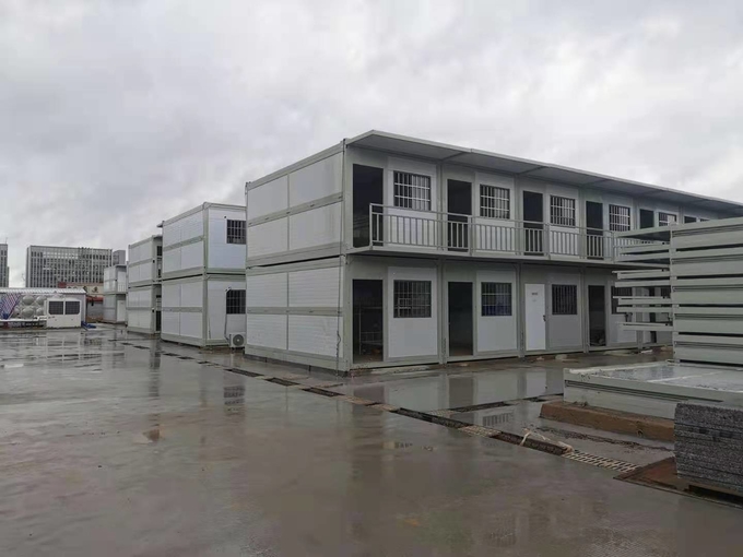 Tiny Foldable Container House Portable Mobile Cabin 5800L * 2560W * 2480H Mm