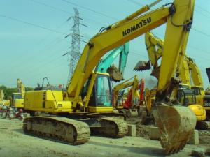 Quality Used KOMATSU PC200-6 Tracked Excavator wholesale