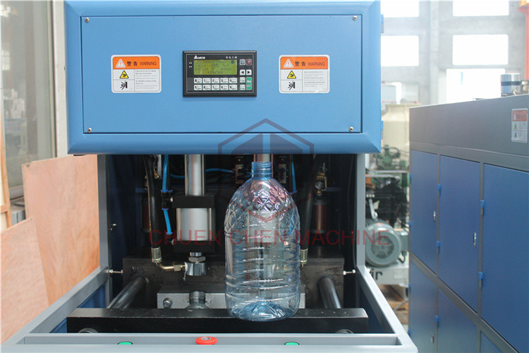 Electronic PET Bottle Blow Molding Machine With Air Cooling System