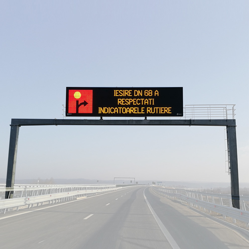 High Brightness P20 RGB VMS Traffic Signs Trailer LED Display Screen