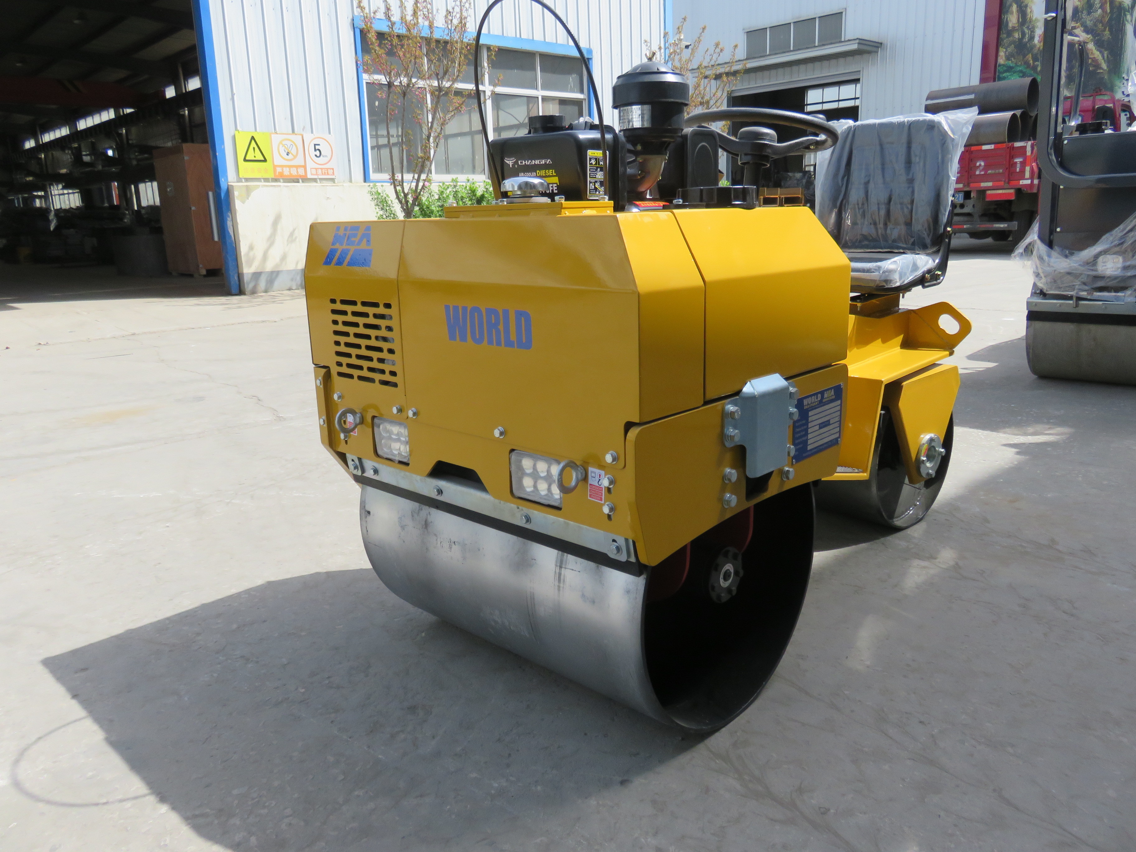 Tight Structure Vibratory Road Roller Right Steering Double Drum Road Roller
