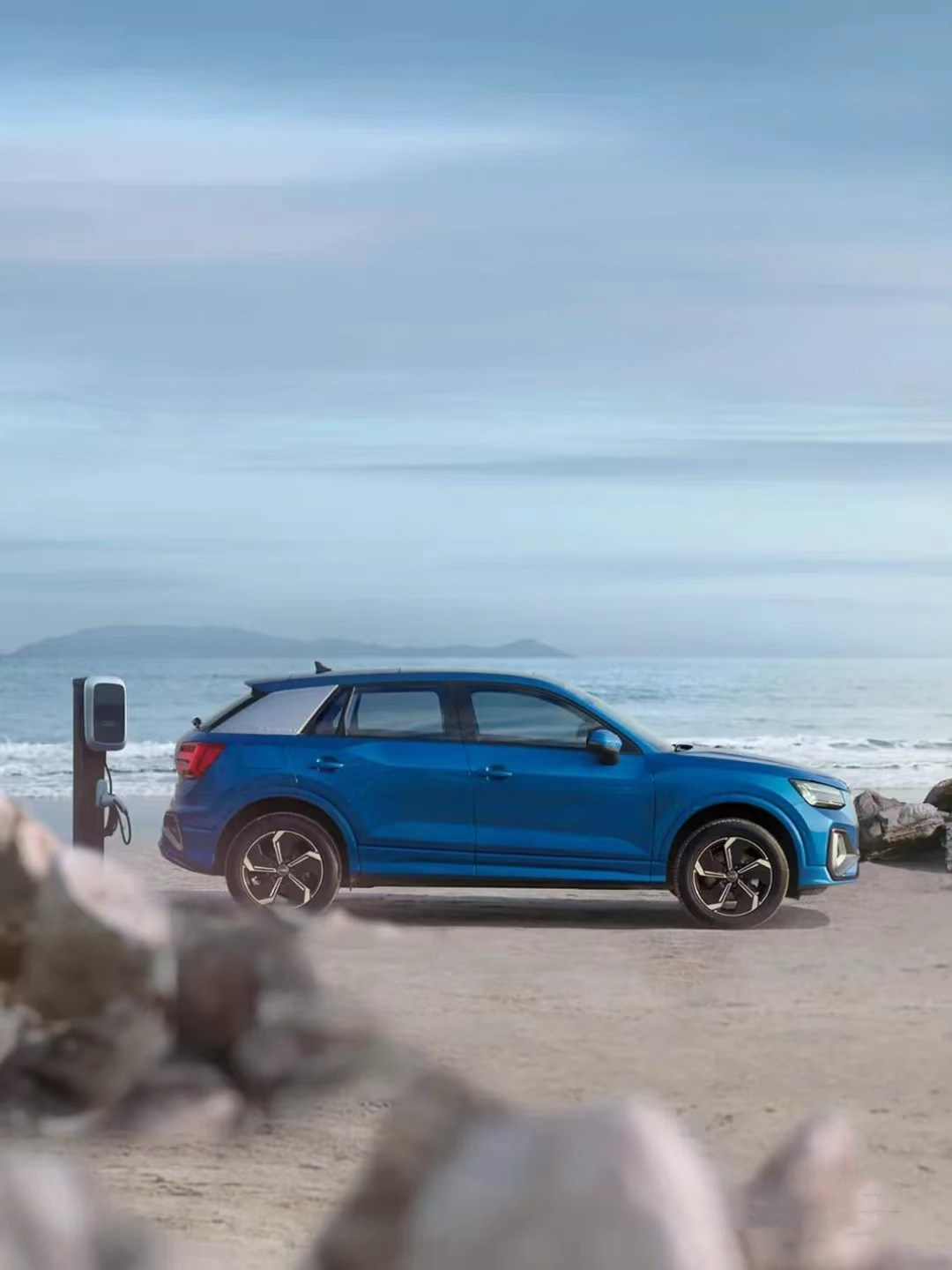 Maximum speed 150Km/h 2023 5 Seats Electric SUV Au-di Q2Ll e-tron with 12.3 Inches LCD Meter and 325km Pure Electric Range