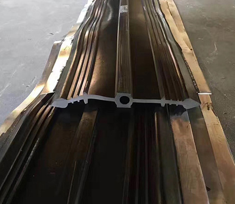 Format Bubble PVC Waterstop Belt for Concrete Construction 230mm Width 4mm Thickness Blue