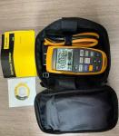 Fluke 922 Airflow Meter / Micromanometer Air Pressure Velocity Volume Temperatur