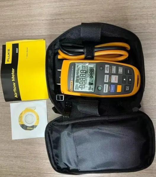 Fluke 922 Airflow Meter / Micromanometer Air Pressure Velocity Volume Temperatur