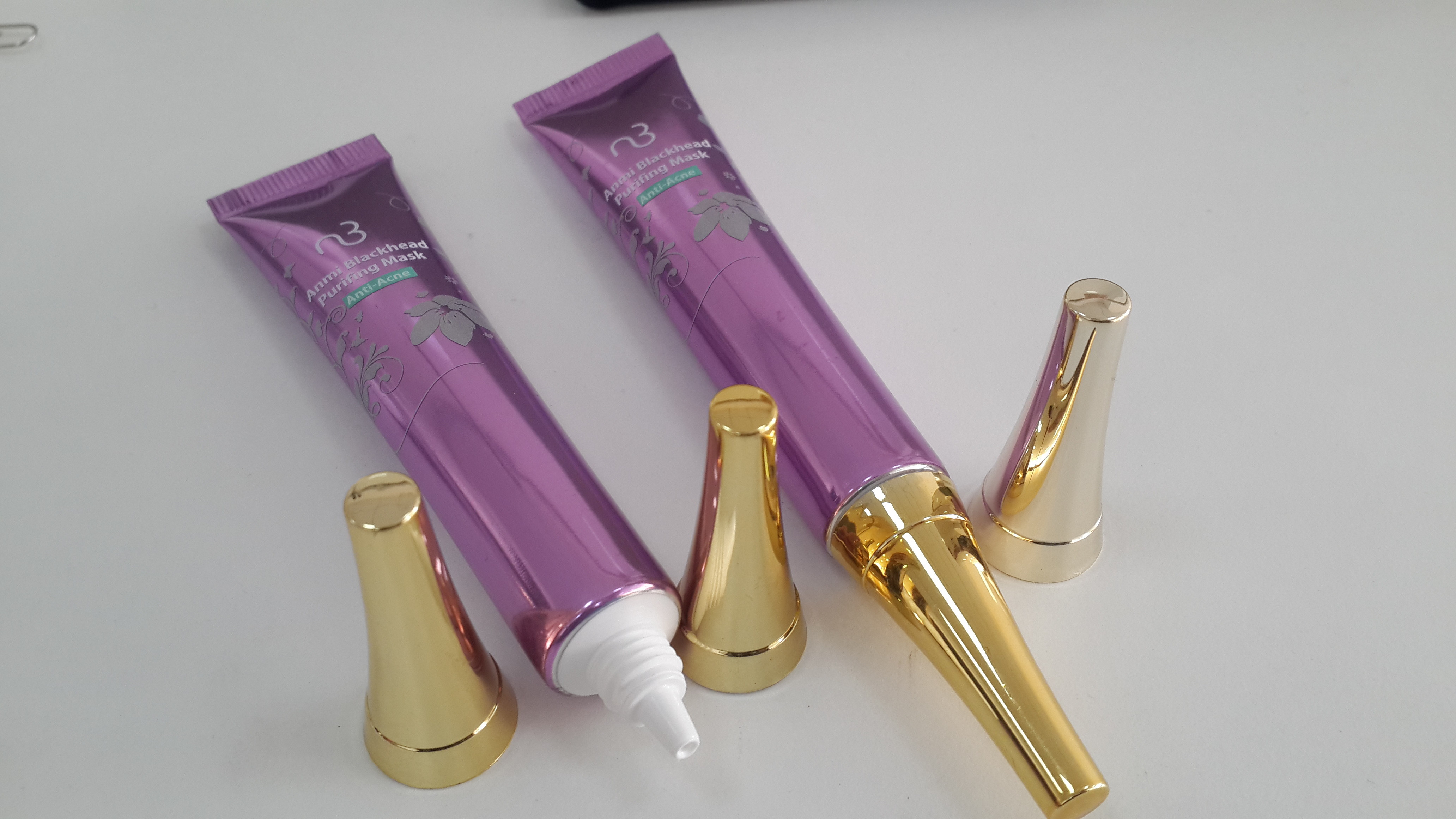 Needle Nose Eco Friendly Cosmetic Packaging Tube With Long Electroplated Cap