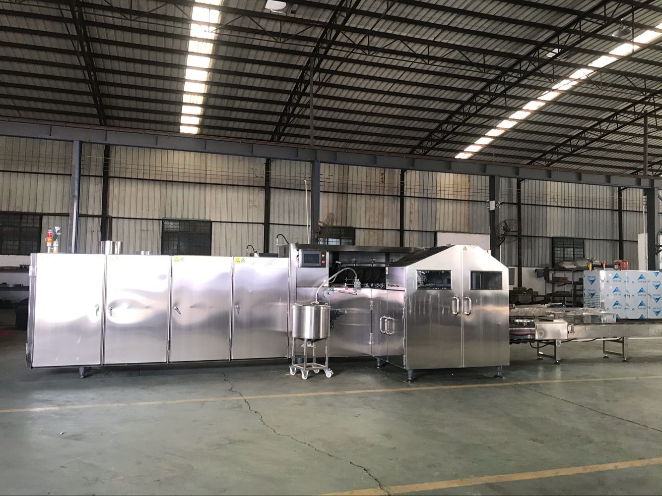 L8.7xW2.1xH2M Polished Ice Cream Cone Biscuit Making Machine