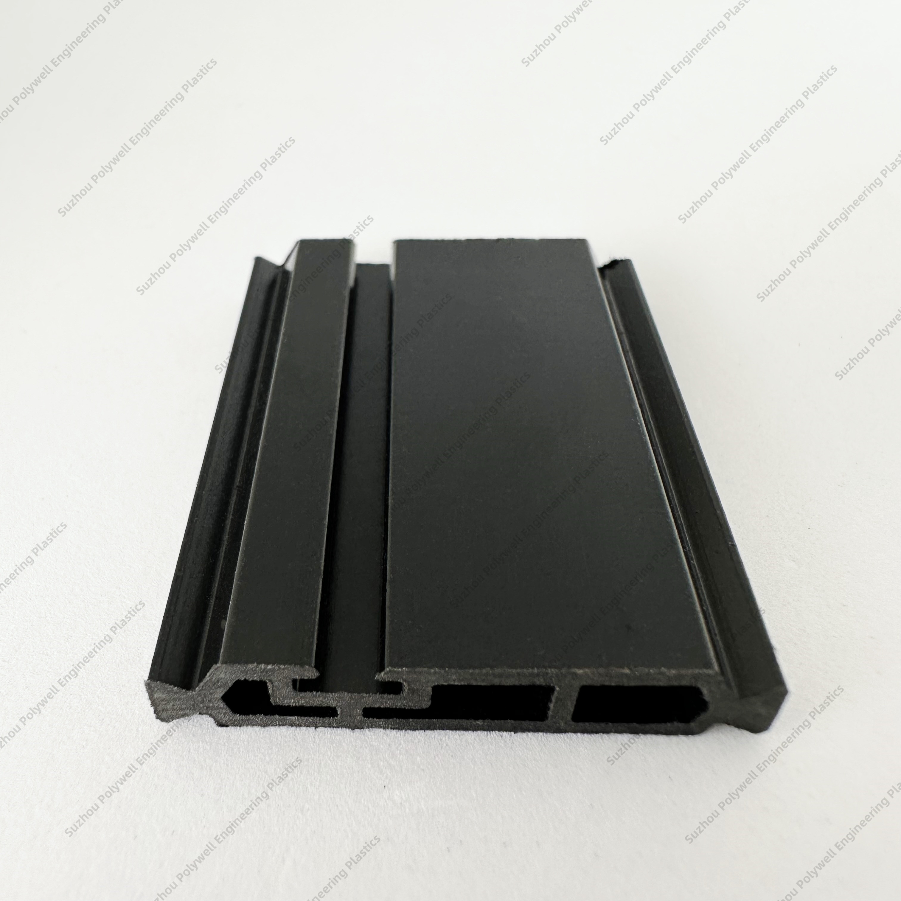 Black Customized Polyamide Nylon PA66 Plastic Granules Used To Produce Heat Breaking Strip