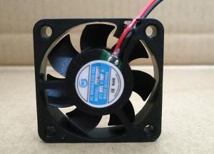 Quality 40mm Waterproof fan 7 blades 12V high speed dc brushless fan 40 x 40 x 10 mm wholesale