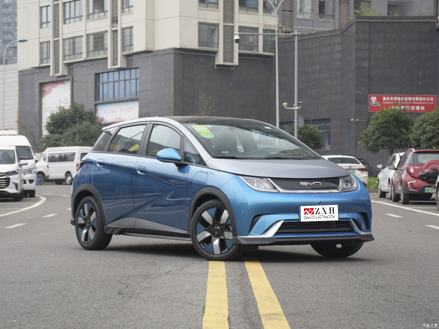 The 5 passenger hatchback electric grey BYD Dolphin with a great price is used for a high speed-up range of 405km