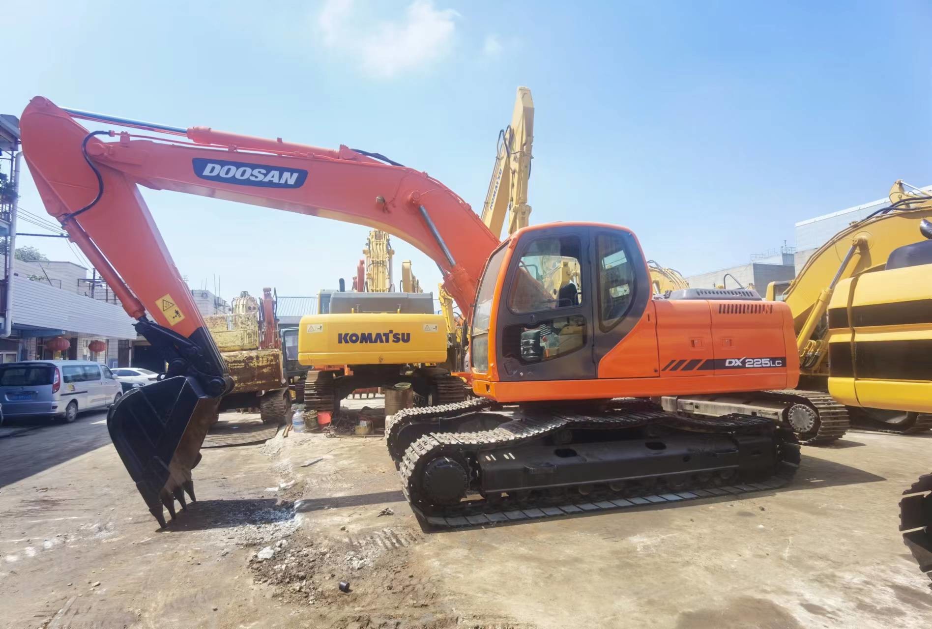 Used Doosan Crawler Excavator In Original Working Condition