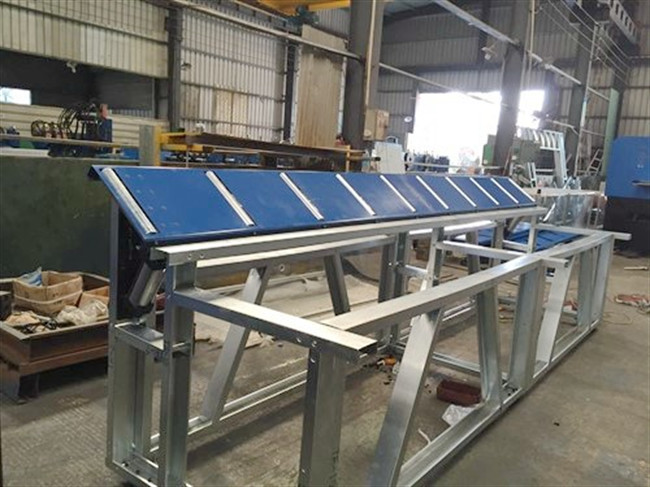 Automatic C89 C140 Light Steel Framing Machine For LGS Frame Prefabricated Villa House